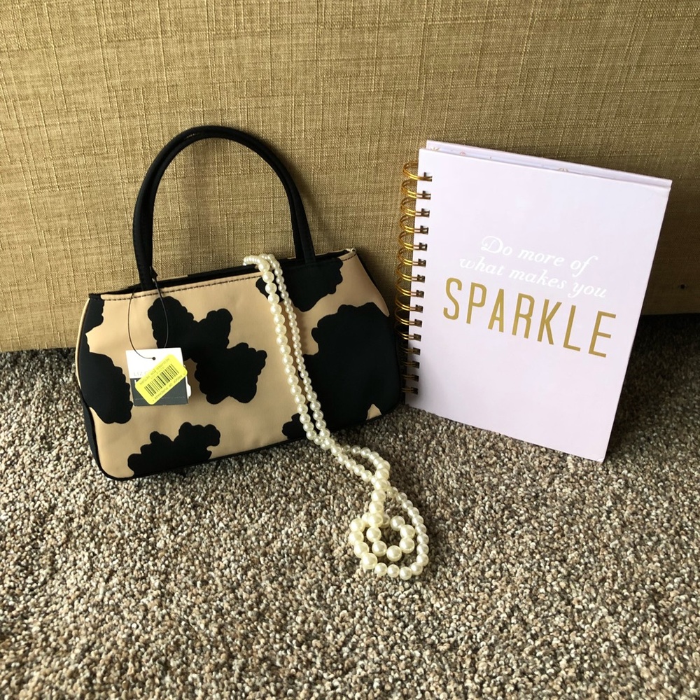 Liz Claiborne Small Purse (NWT)